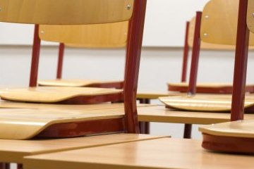 Adéquation formation emploi l’Arlésienne du gouvernement Gabonais depuis 30 ans.  Questions à Monsieur le Secrétaire Général du ministère de l’Enseignement Supérieur.