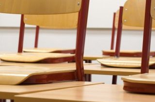 Adéquation formation emploi l’Arlésienne du gouvernement Gabonais depuis 30 ans.  Questions à Monsieur le Secrétaire Général du ministère de l’Enseignement Supérieur.